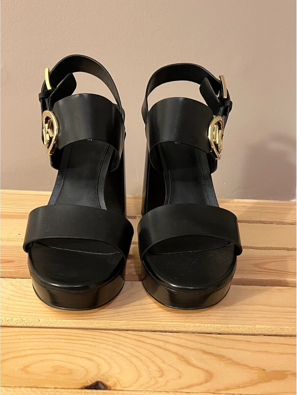 Michael Kors Carmen Platform Sandals, Black Leather, Block Heel (7.5) NWOT - Picture 3 of 12